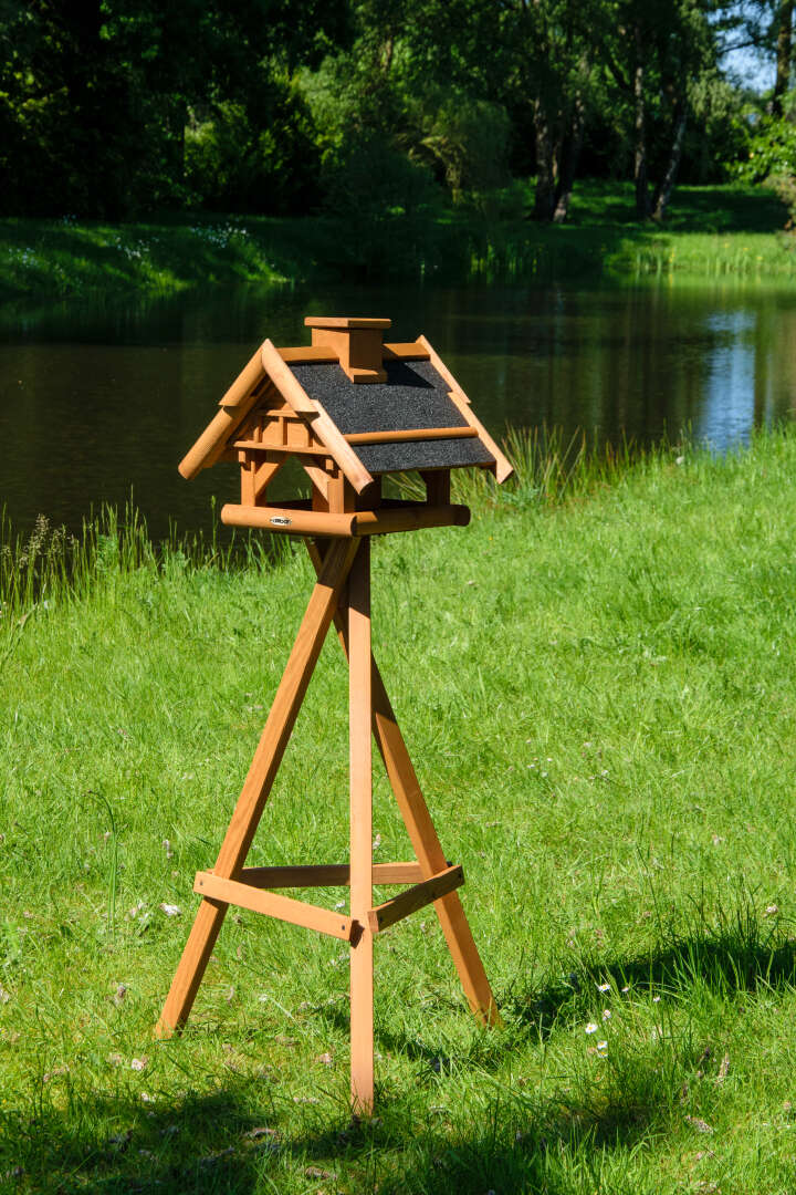 dobar Vogelhaus inkl. Ständer und Futtersilo